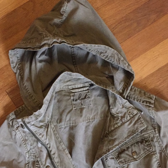 Talula utility jacket from Aritzia - Picture 6 of 7